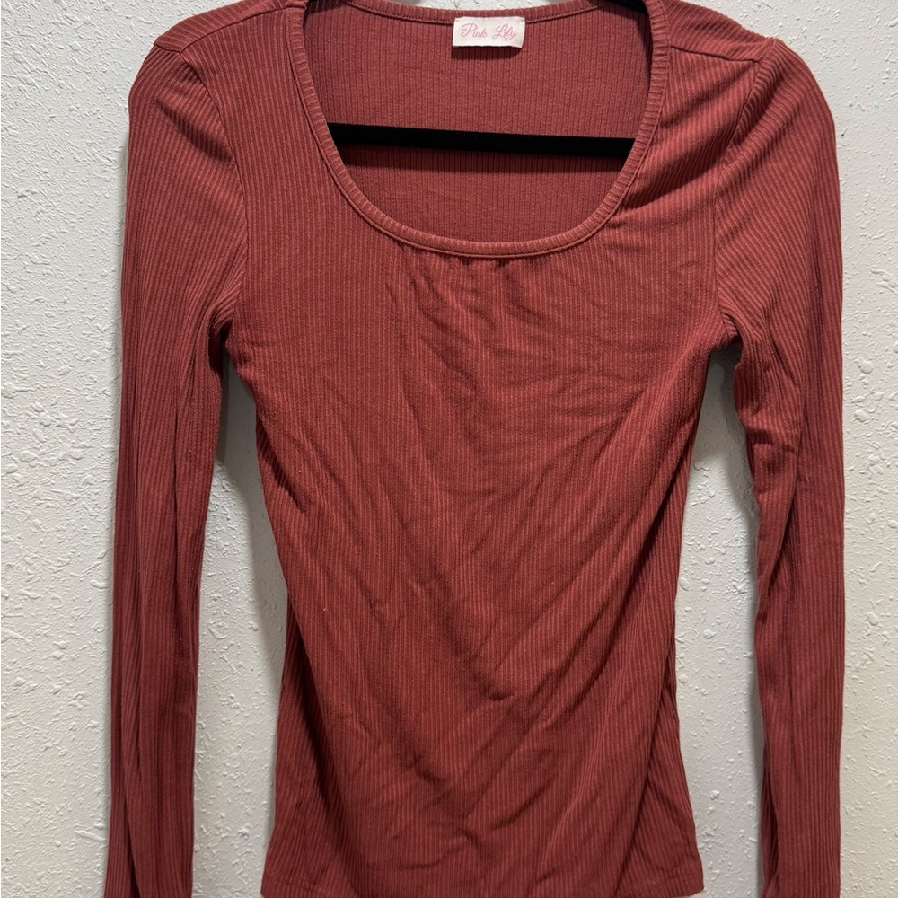 Pink Lily Women's Brick Long Sleeve Tee